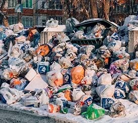 Проблемы с вывозом мусора в Новый Год не должно